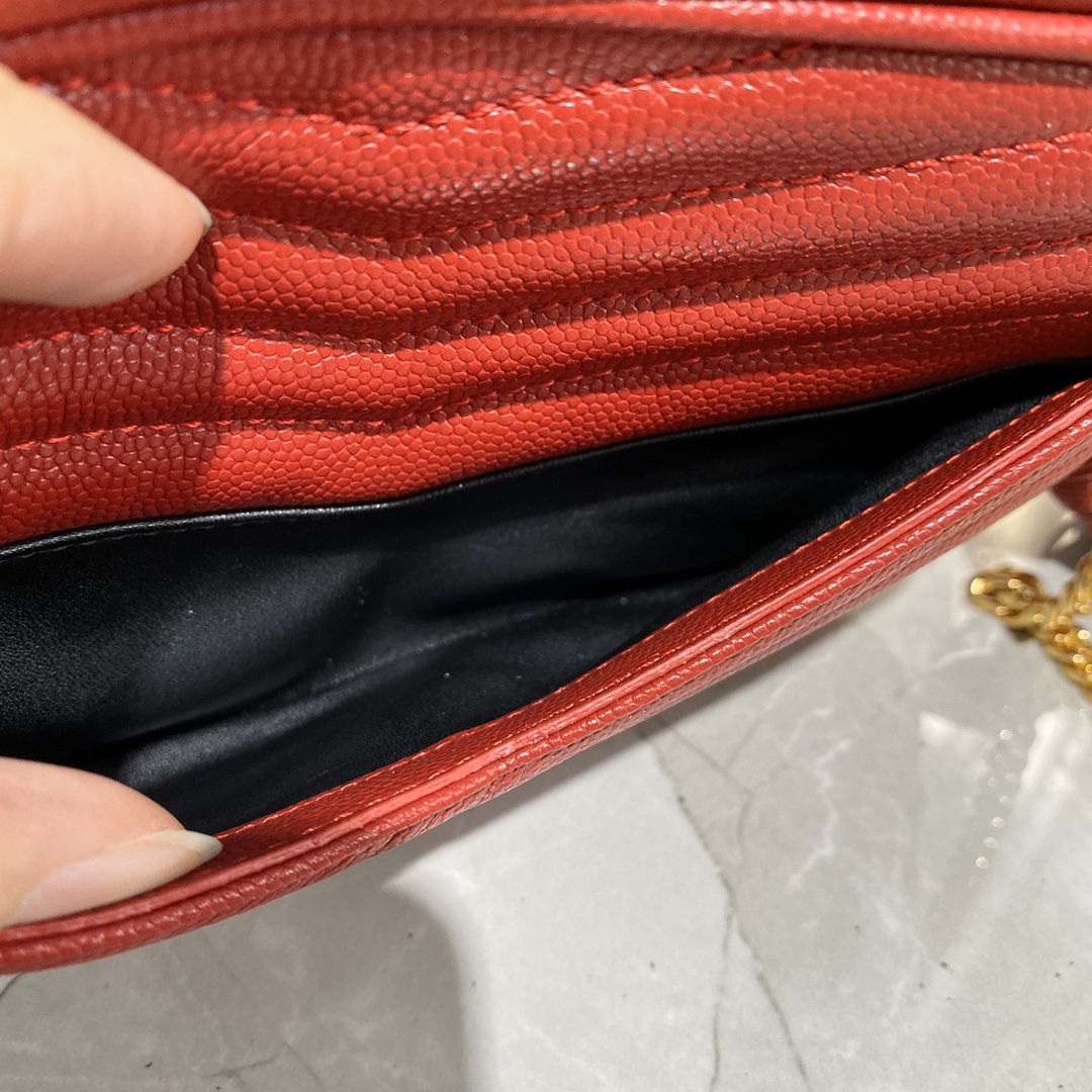 Y51 mini lou camera shoulder bag red 585040 18 × 10 × 5 cm