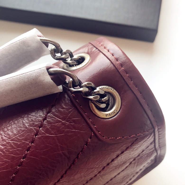 Y51 niki baby in lambskin leather purple 5330371 22 x 16.5 x 12 cm