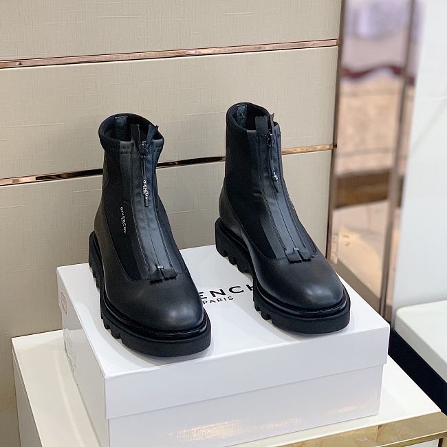 G1uenchy boots black gvc2020