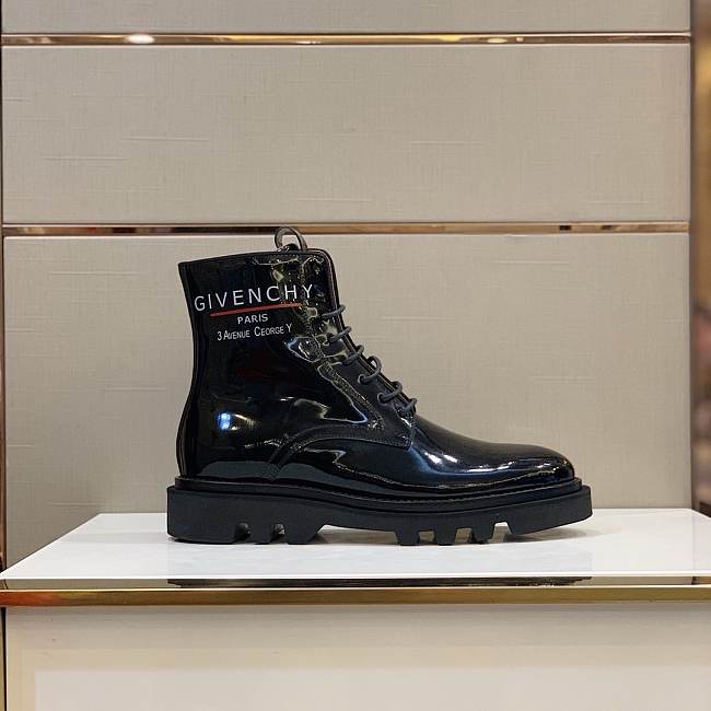 G1uenchy boots gvc2020