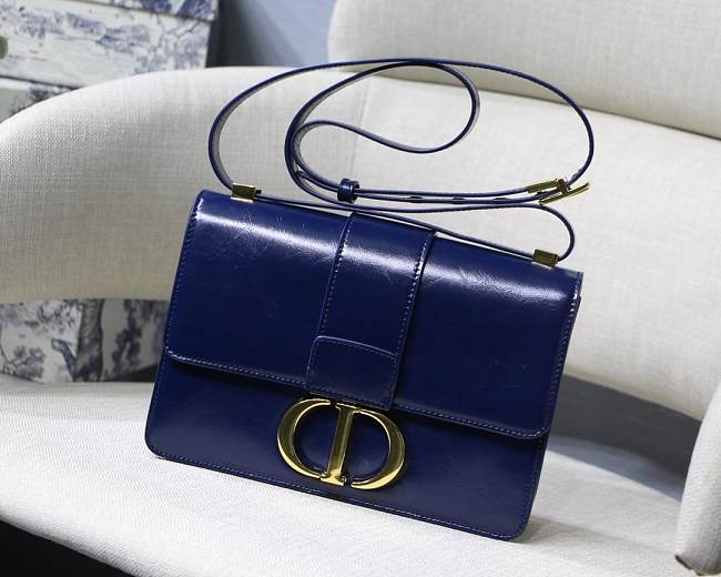D10r 30 montaigne m9030 in blue