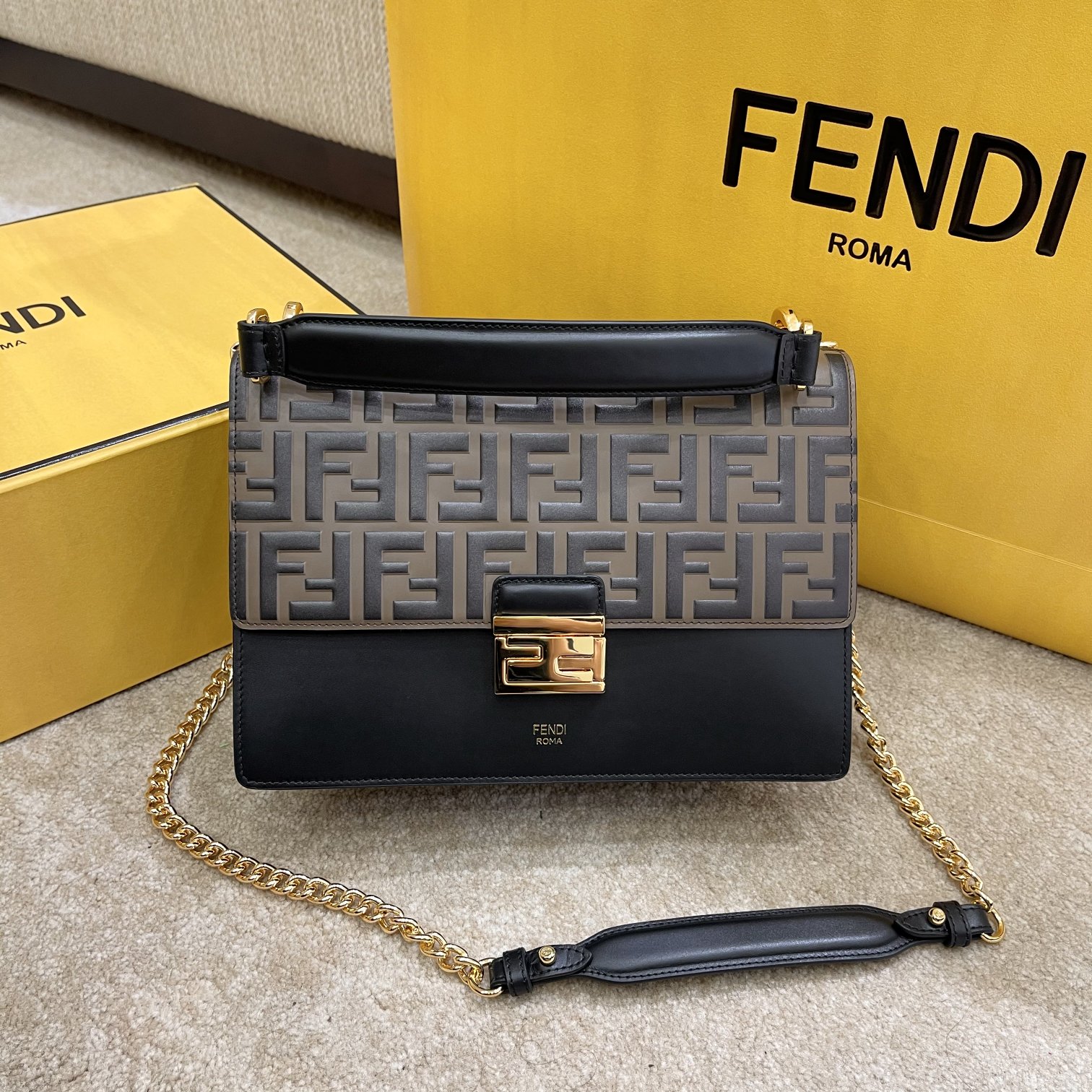 F**di kan u leather bag black 8bt315 25 x 17 x 10 cm