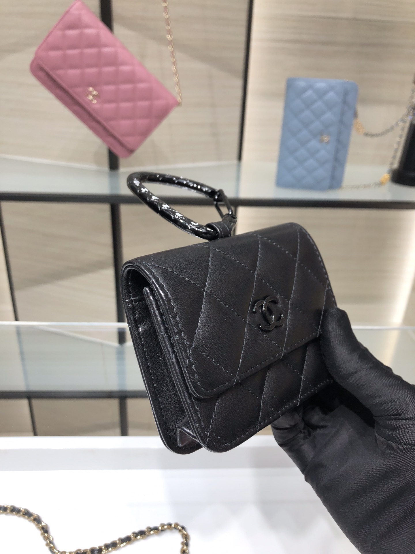 Ch**el card holder with jewel hook lambskin black metal black ap2397 11 cm