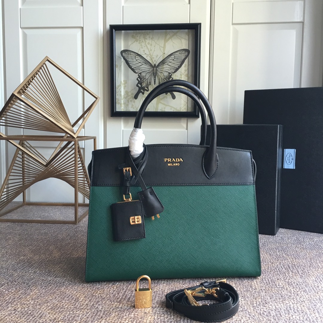 Pra*a medium esplanade bag leather green/black 30 x 22 cm