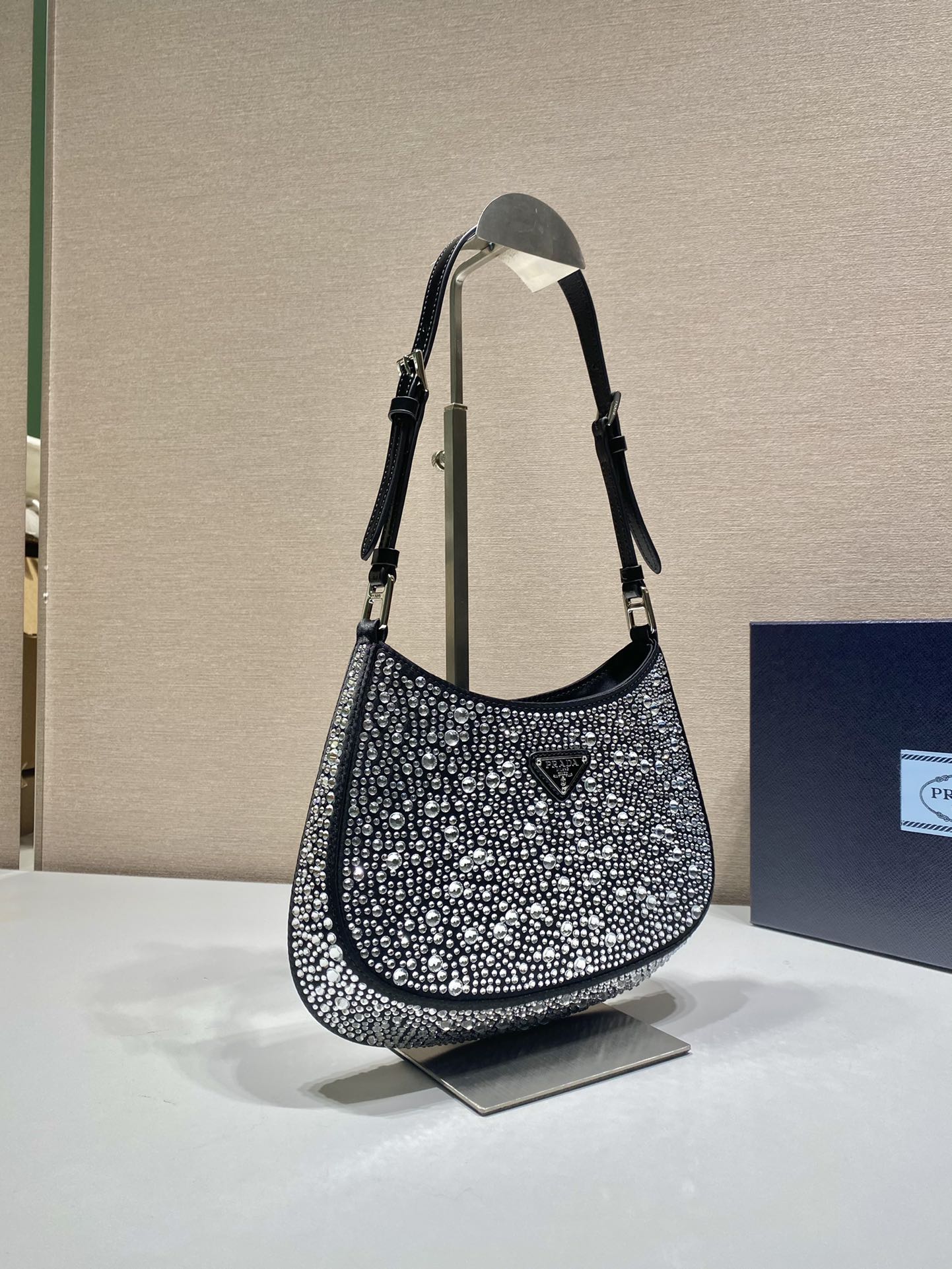 Pra*a cleo satin bag with appliqués black 1bc169 22 x 18.5 x 4.5 cm