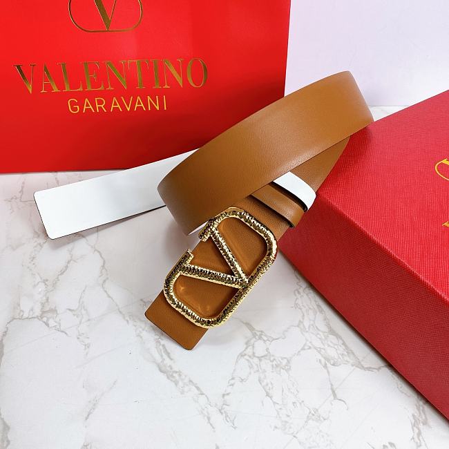 Va1e*ntin0 belt in brown