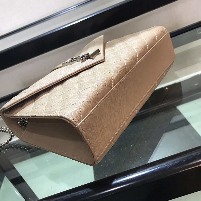 Y51 envelope medium bag in grained leather silver metal beige 600185 24 x 7.5 x 18 cm