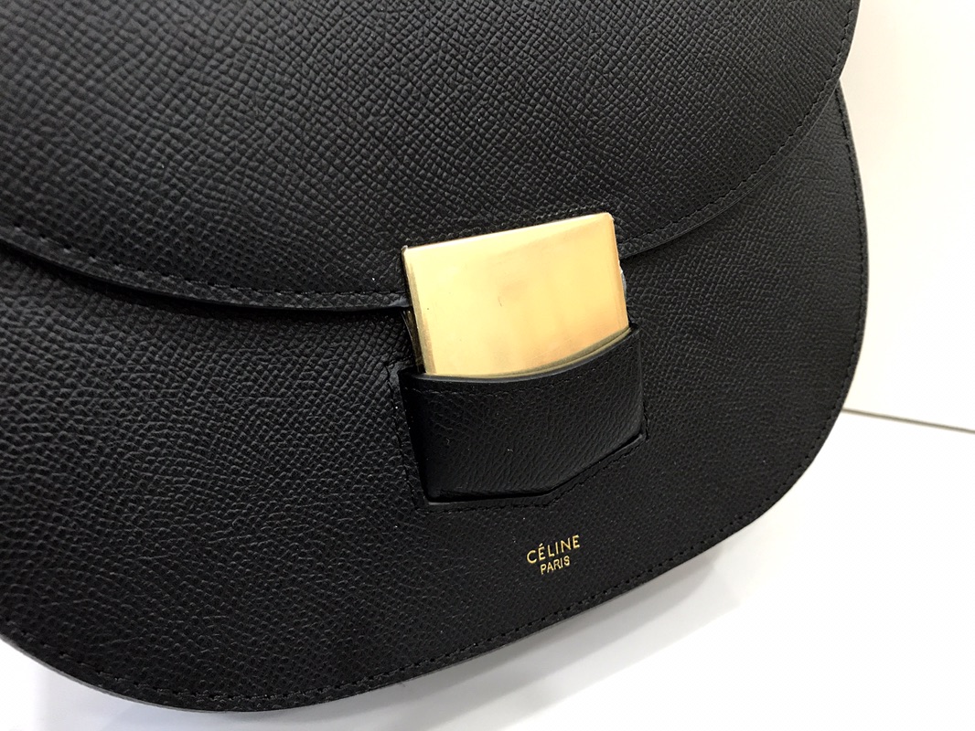Ce1i*e medium trotteur bag in leather black 23 cm
