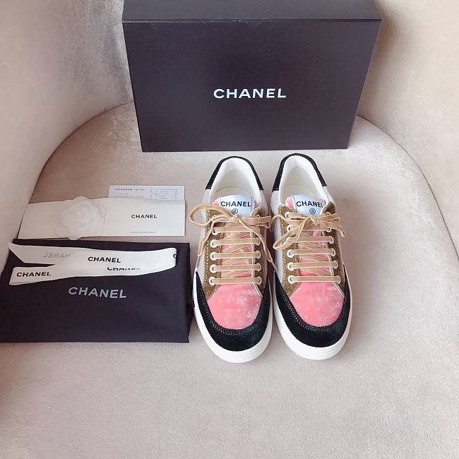Ch**el velvet pink shoes
