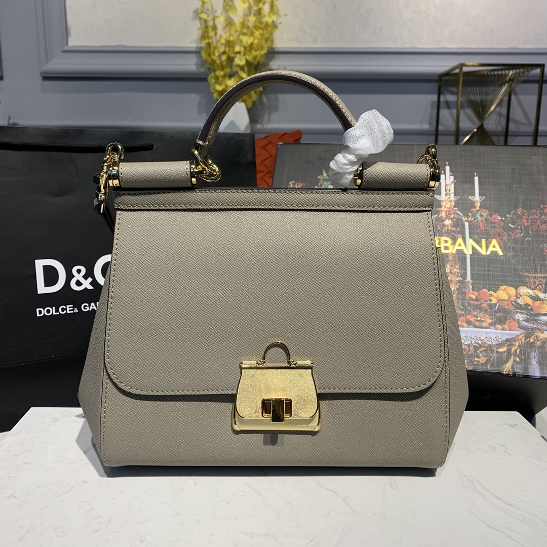 d01ce & Gab*a*a medium dauphine leather sicily bag taupe bb6002 25 x 12 x 22 cm