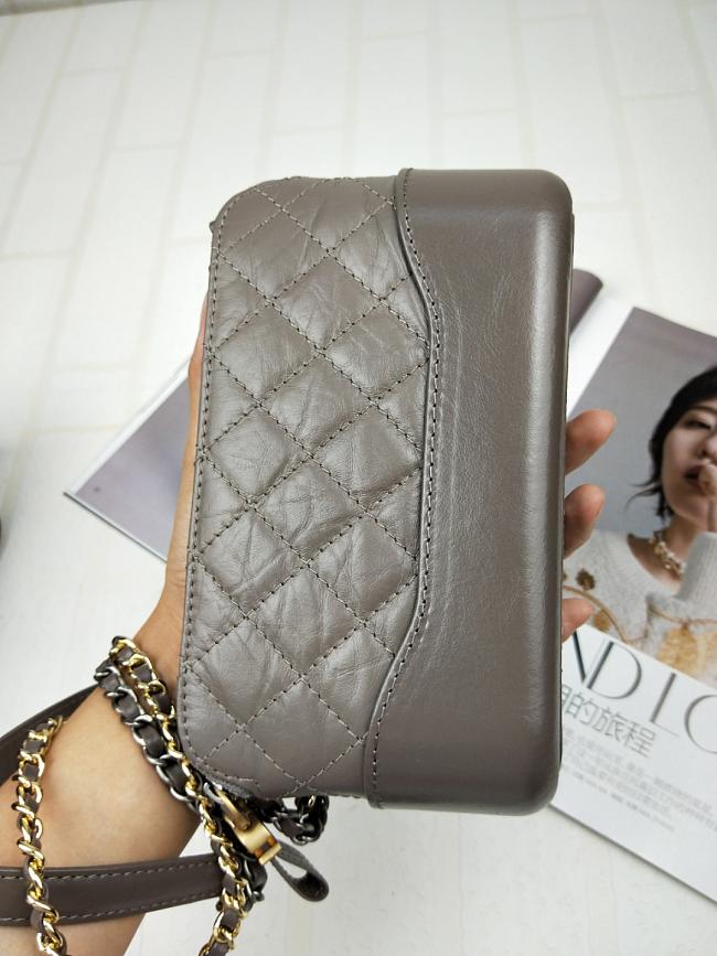 Ch**el gabrielle clutch gray a94505 18 x 6 x 11 cm