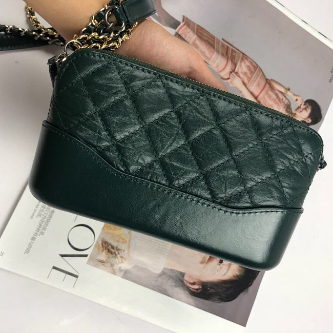 Ch**el gabrielle clutch green a94505 18 x 6 x 11 cm