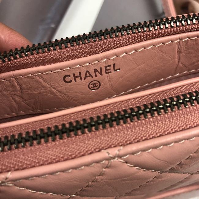 Ch**el gabrielle clutch light pink a94505 18 x 6 x 11 cm