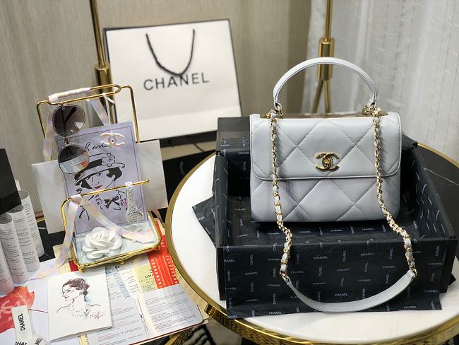 Ch**el small flap bag with top handle grey a92236 25cm