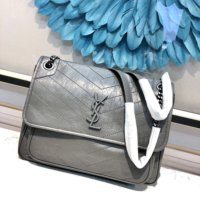 Y51 large niki calfskin leather gray 4988830 32 x 23 x 9 cm