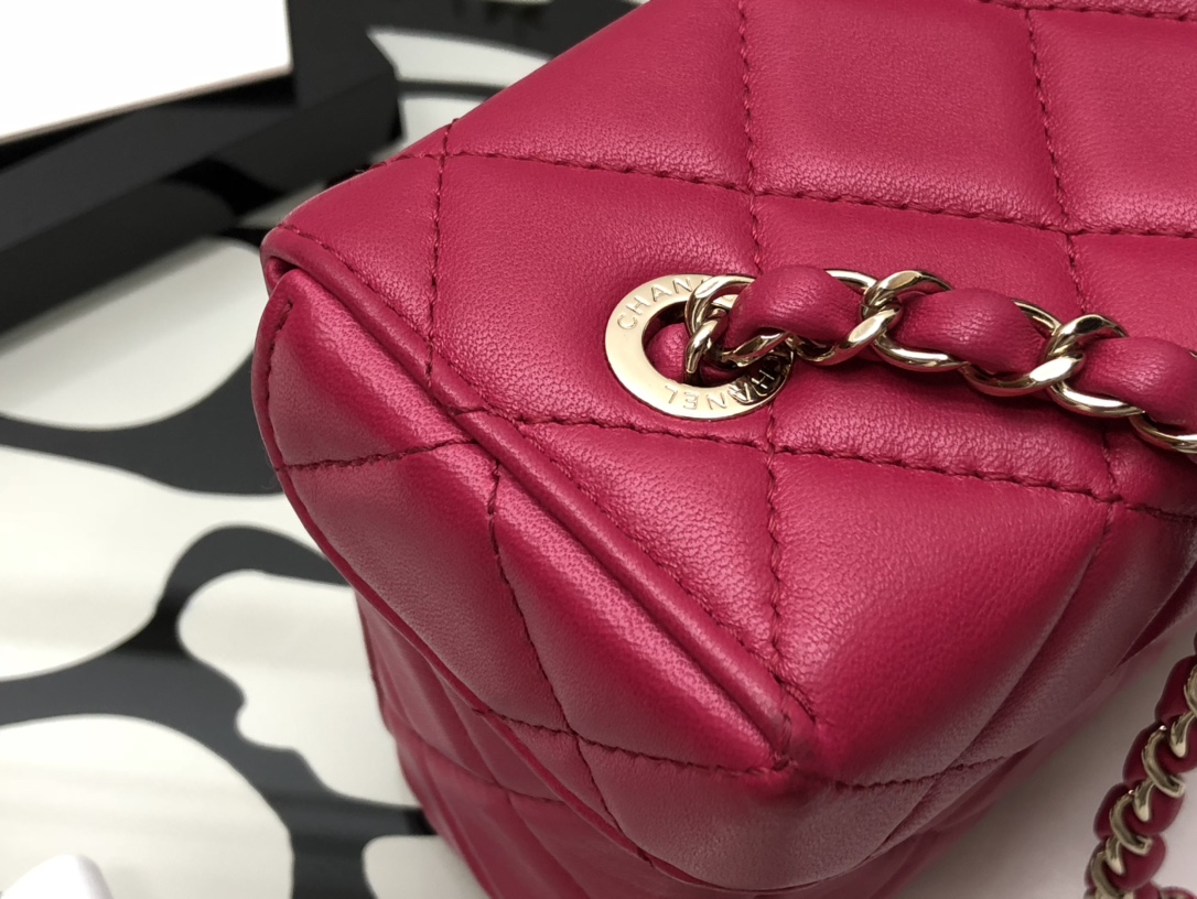 Ch**el small box bag lambskin & gold metal dark pink as2877 14.5 x 16.5 x 7 cm