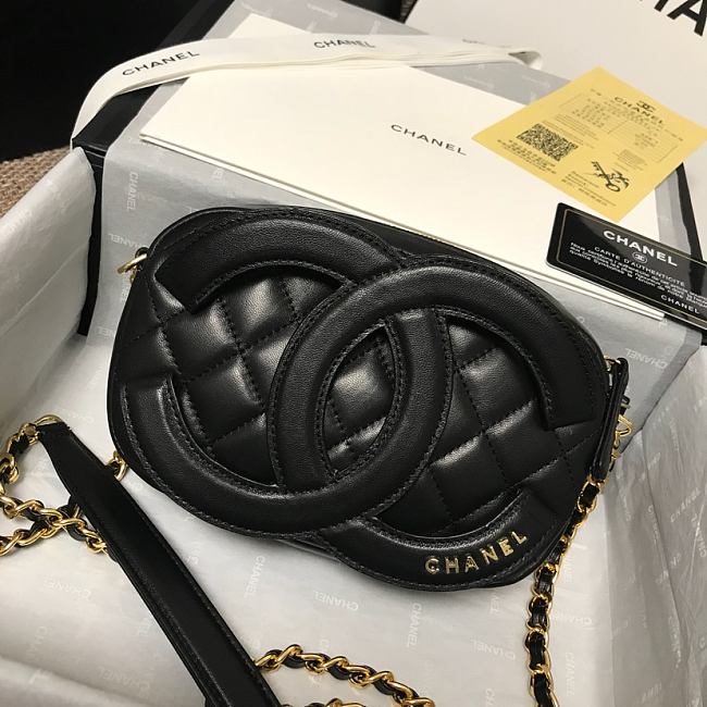 Ch**el cc timeless camera bag black as1757 13 x 20 x 5 cm