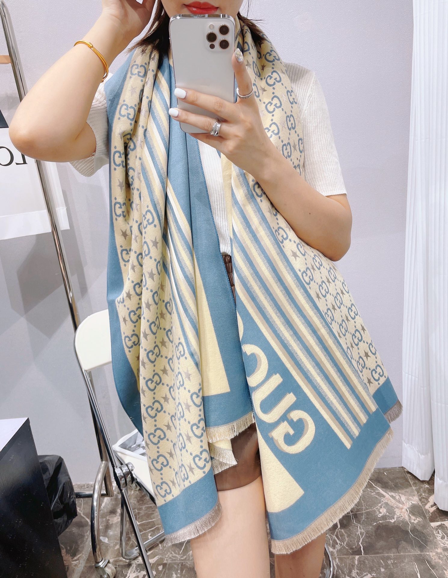 Gvc*1 scarf 06