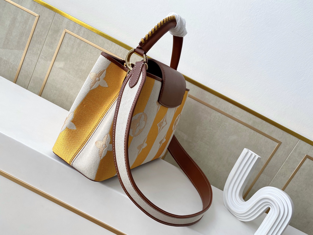 l0vis Vvtt0n capucines mm two-color braided yellow 31.5 × 20 × 11 cm