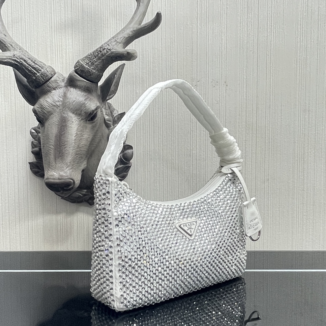 Pra*a re-edition 2000 satin mini bag white 1ne515 22x12x6cm