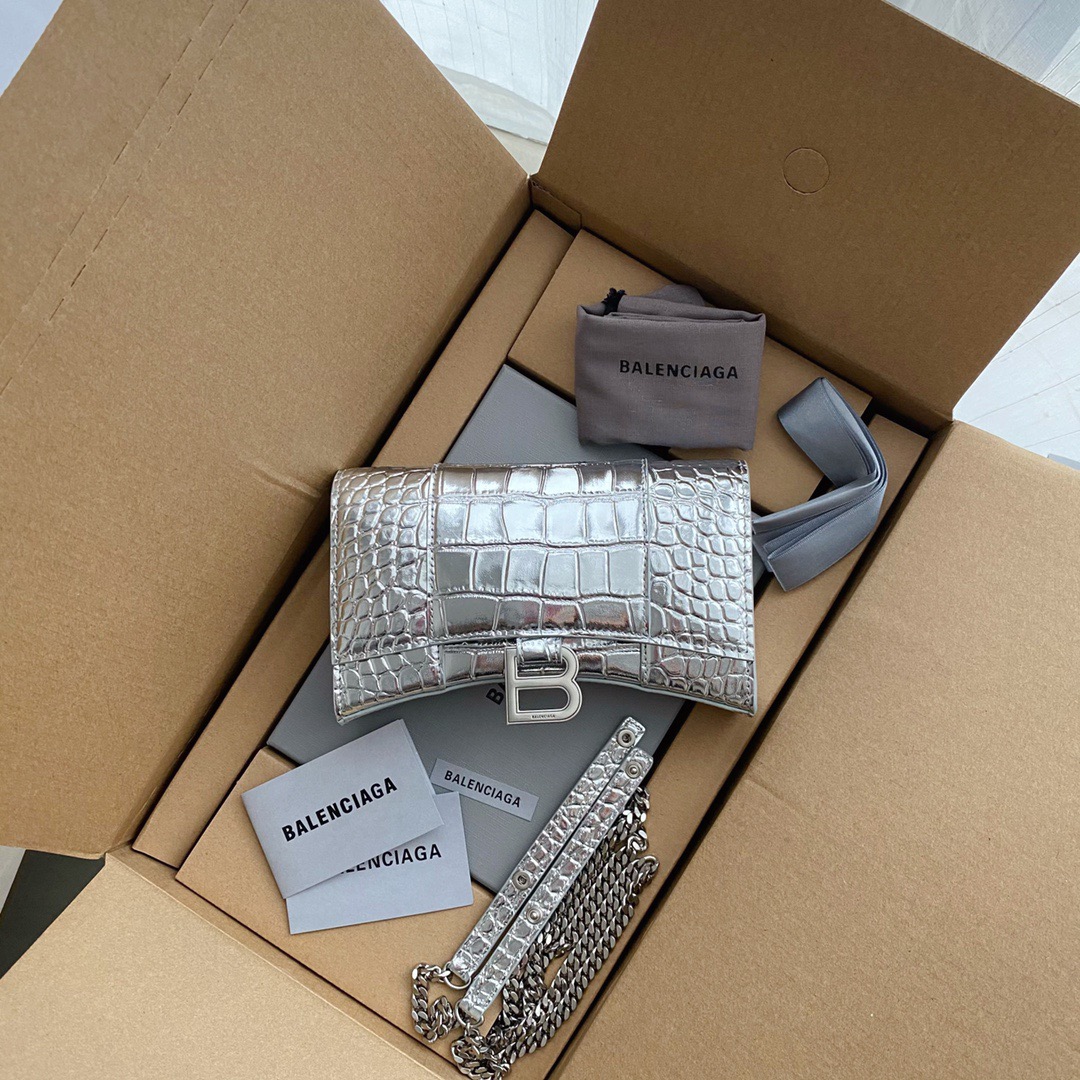 Ba1en*iaga hourglass wallet on chain crocodile leather silver 6560501 19 x 12 x 5 cm