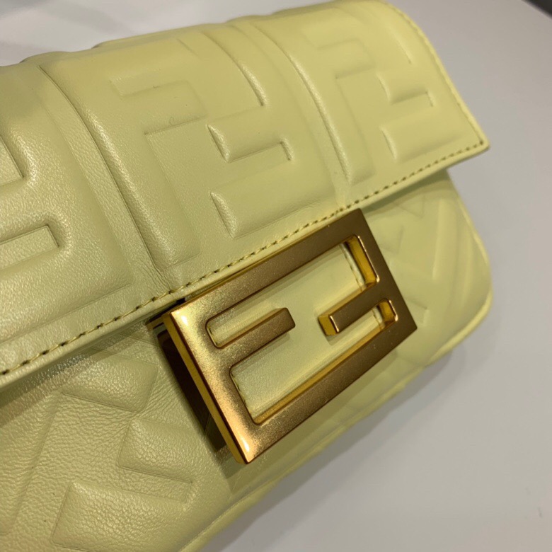 F**di small baguette nappa leather lime 8bs017 18 x 4 x 11 cm