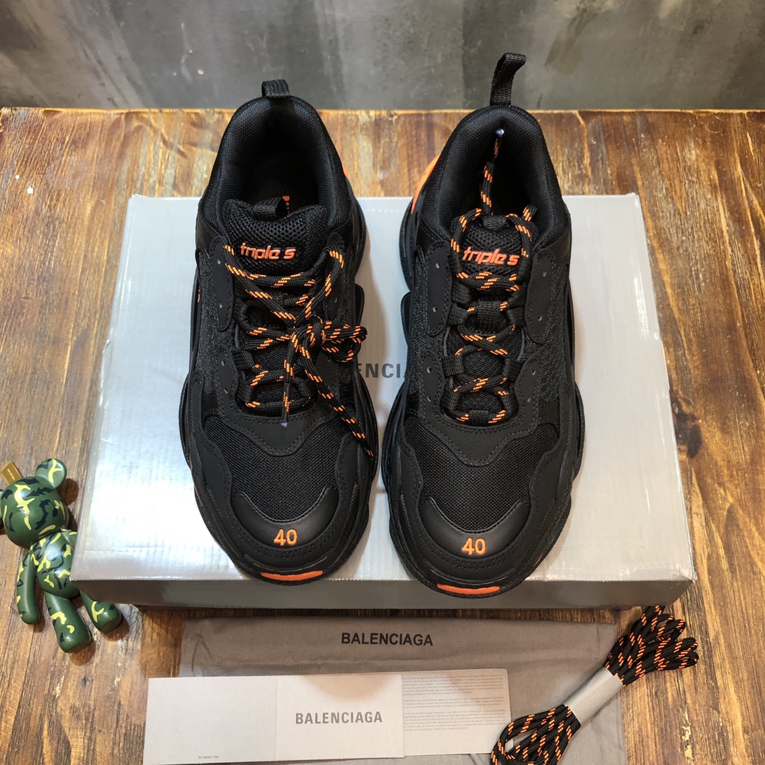 Ba1en*iaga triplpe s clear sole black/neon orange