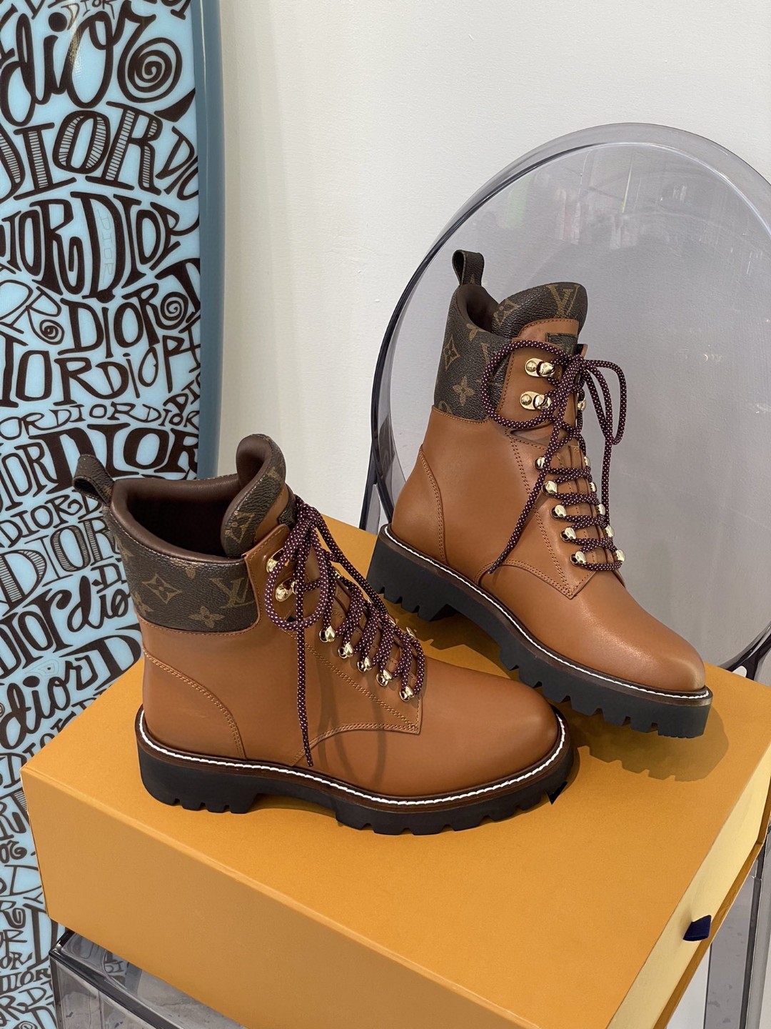 l0vis Vvtt0n territory flat ranger cognac 1a969v