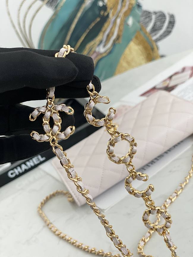 Ch**el wallet on chain light pink ap2298 19.2 × 12.3 x 3.5 cm