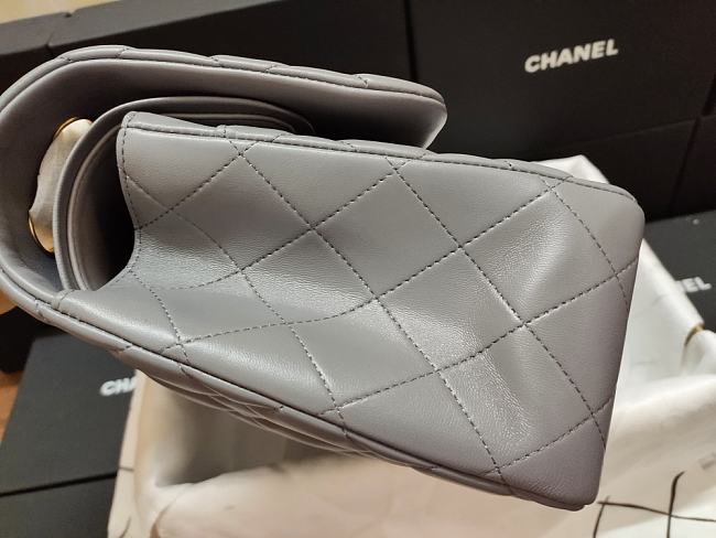 Ch**el flap bag lambskin leather gold chain gray a1113 30cm