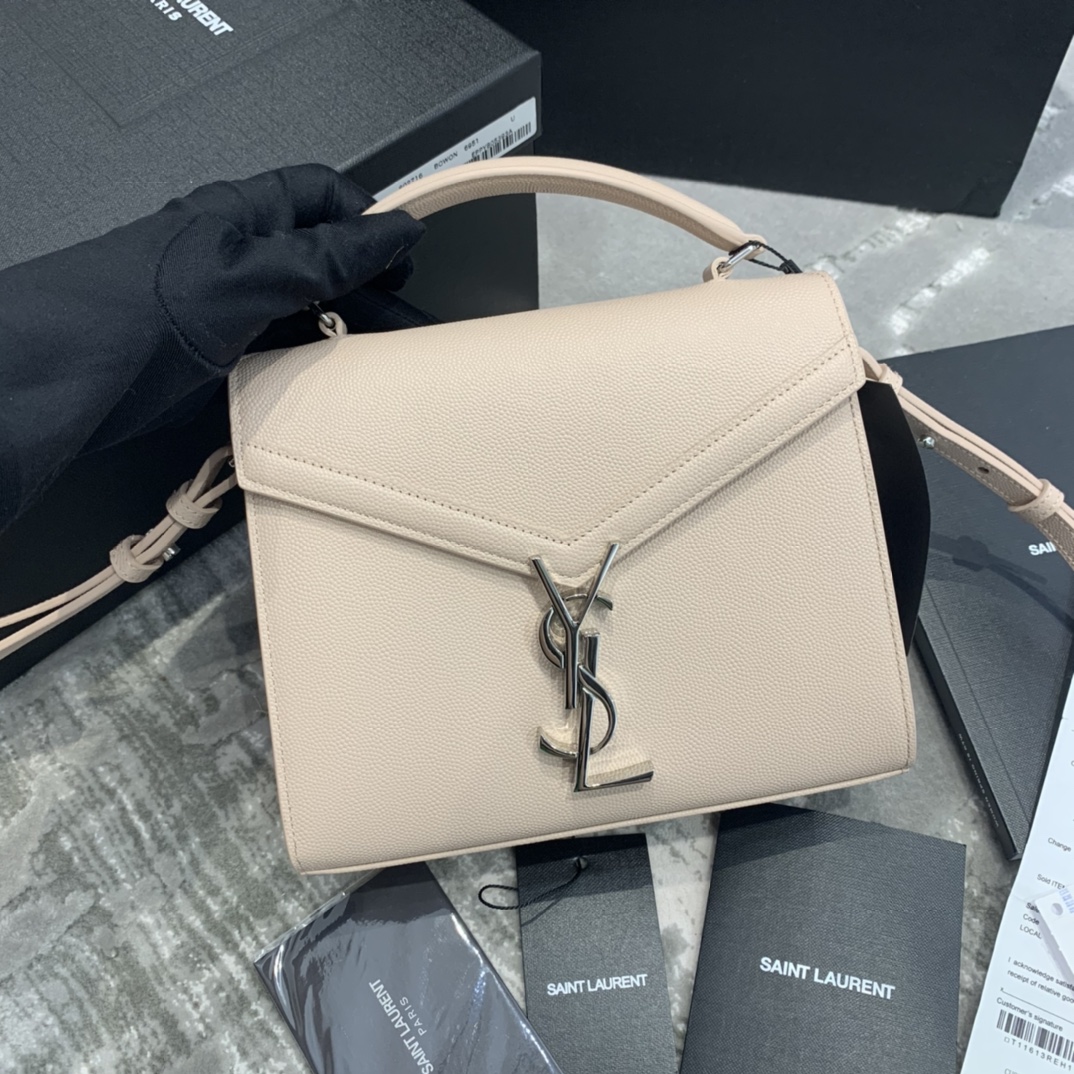 Y51 cassandra mini top handle bag grained leather beige 623930 20 x 16 x 7.5 cm