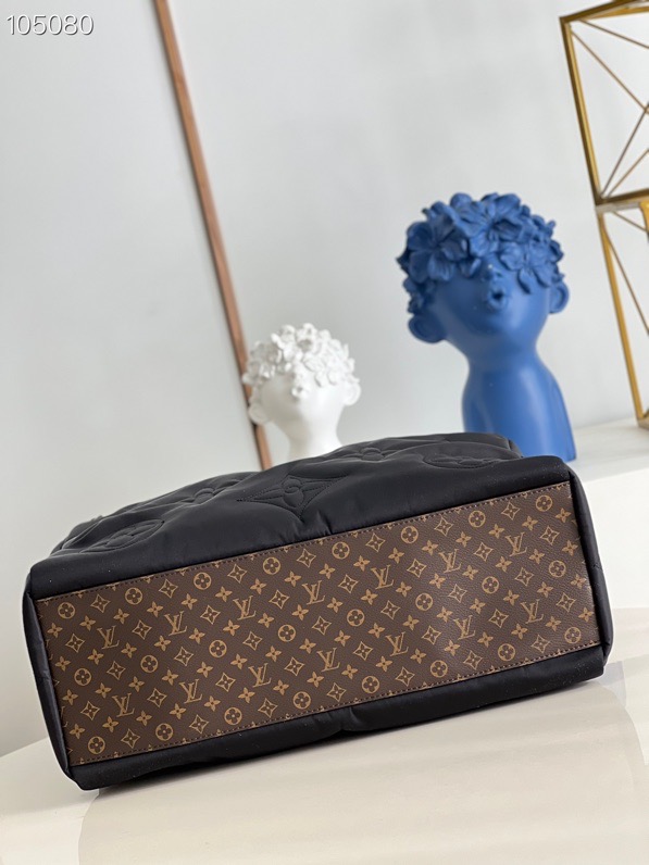 l0vis Vvtt0n onthego gm ecodesign black m59005 41 x 34 x 19 cm