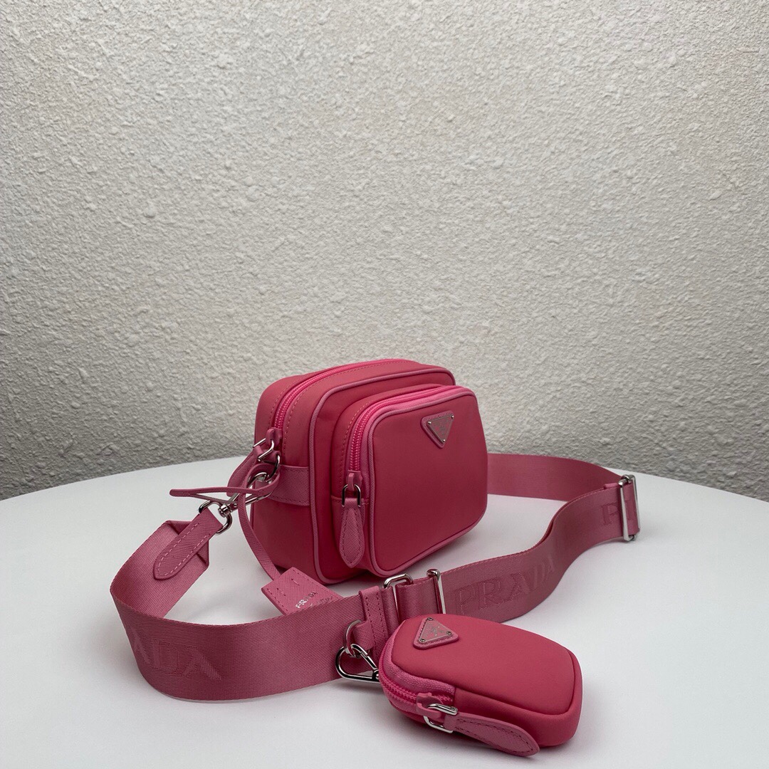 Pra*a re-edition 2005 hobo camera nylon bag pink 1bh153 20 x 15 x 5 cm