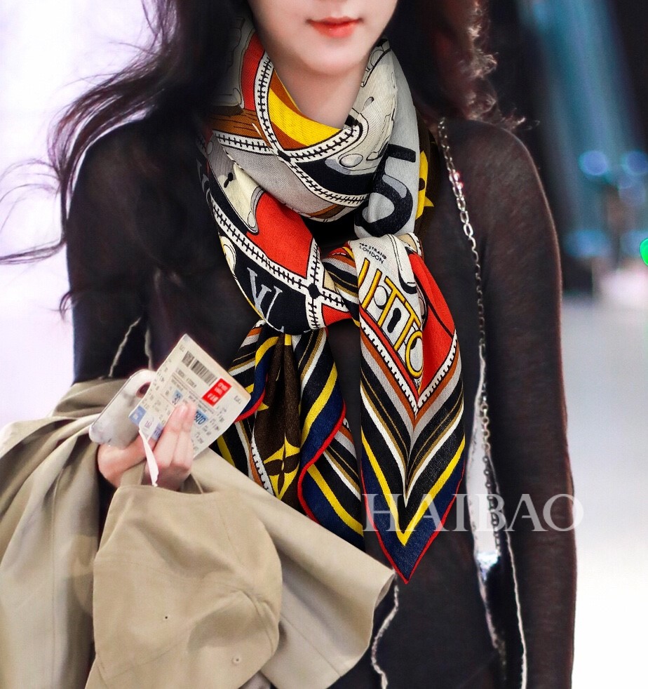 l0vis Vvtt0n scarf 10