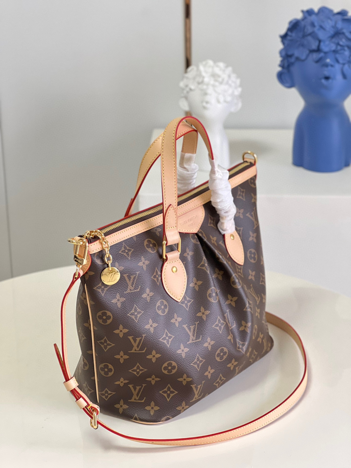 LV  Palermo medium handbag 37cm