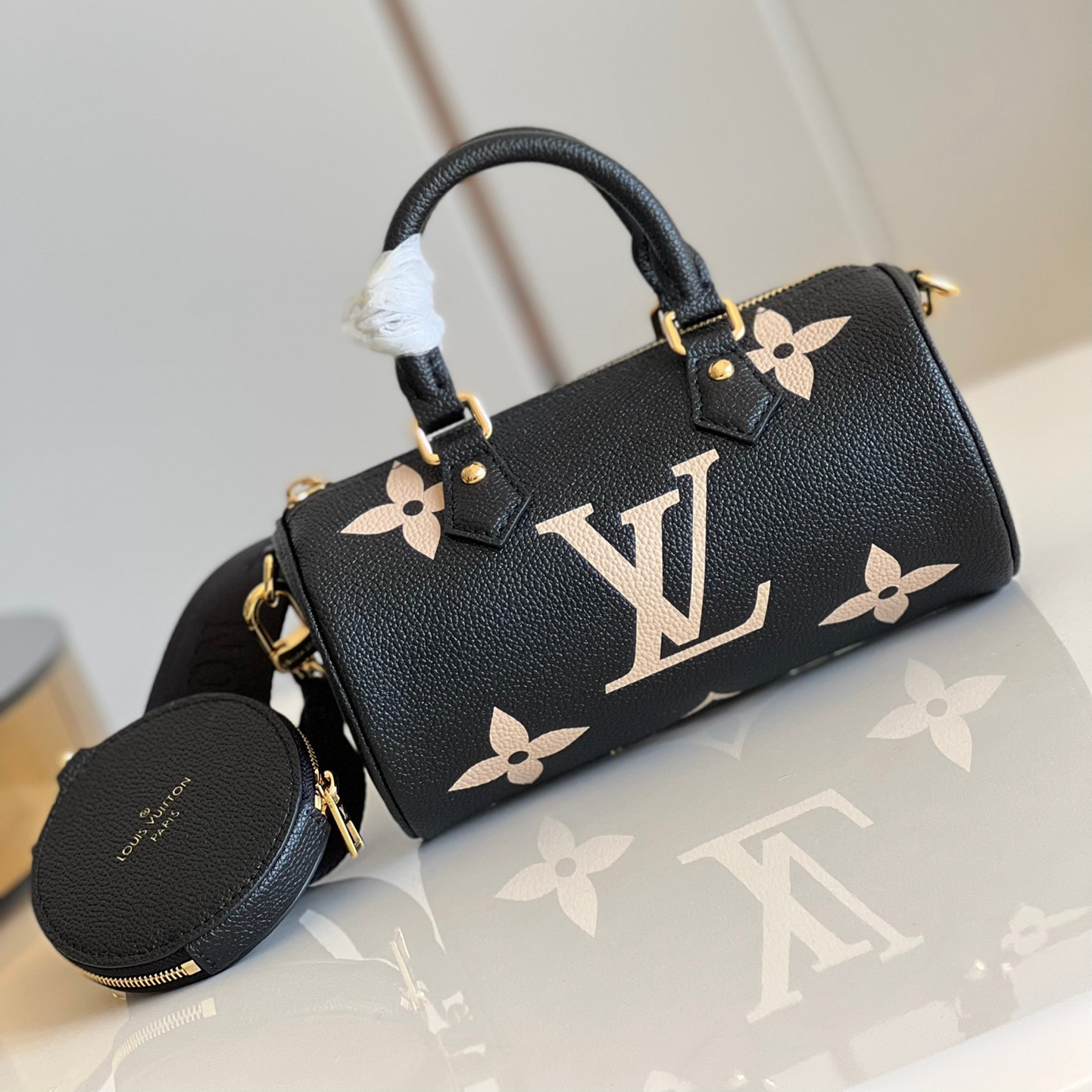 l0vis Vvtt0n papillon bb monogram empreinte leather m45568 20 cm