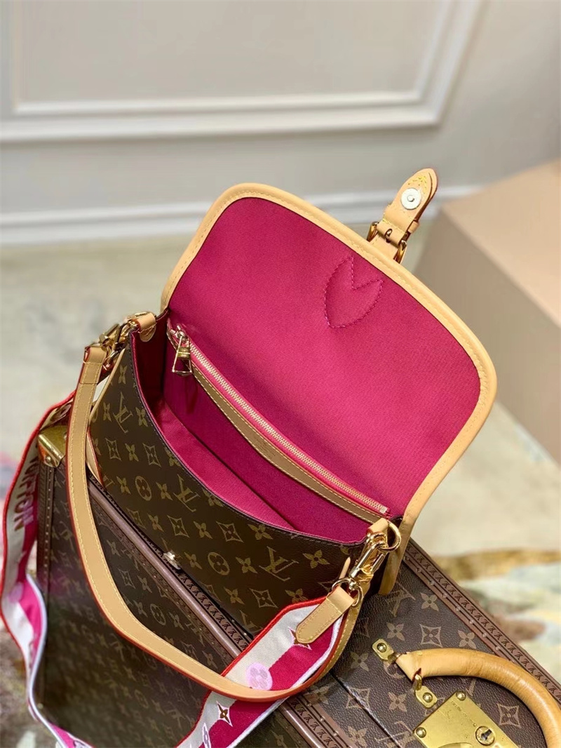LV Diane Monogram M46049 25cm