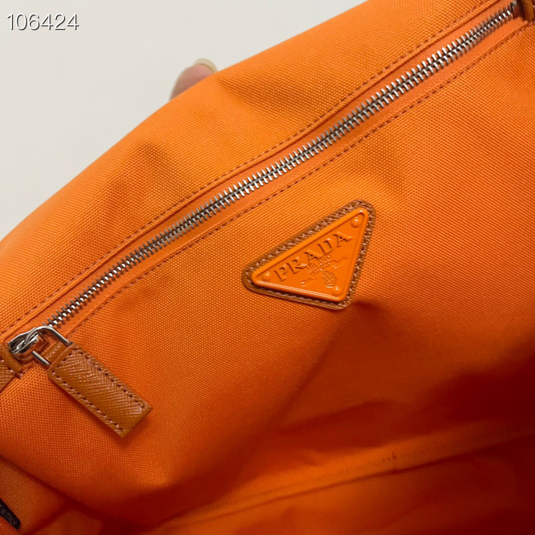 Pra*a triangle large triangle armpit bag 65cm
