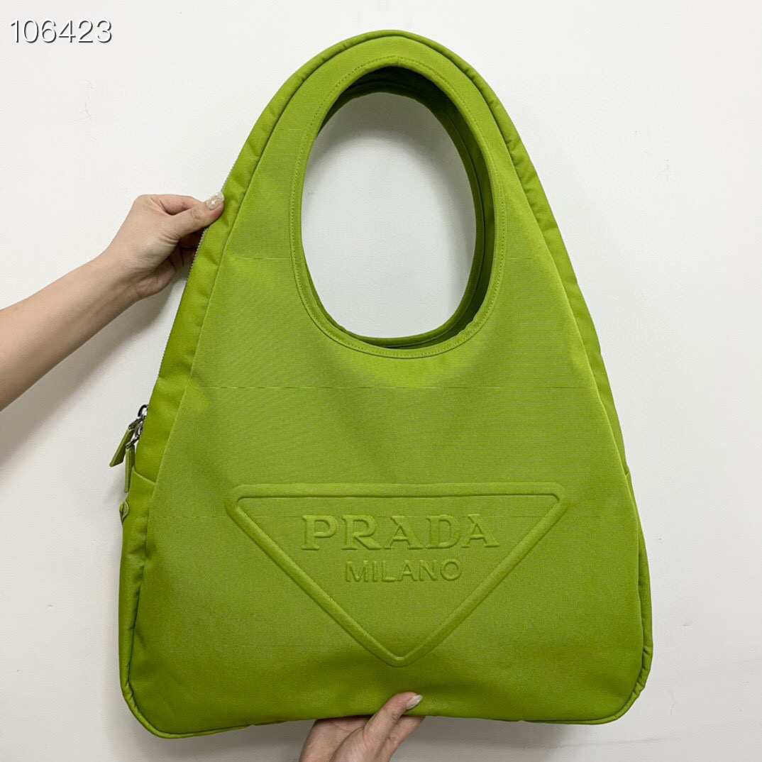 Pra*a triangle large triangle armpit bag 65cm 01
