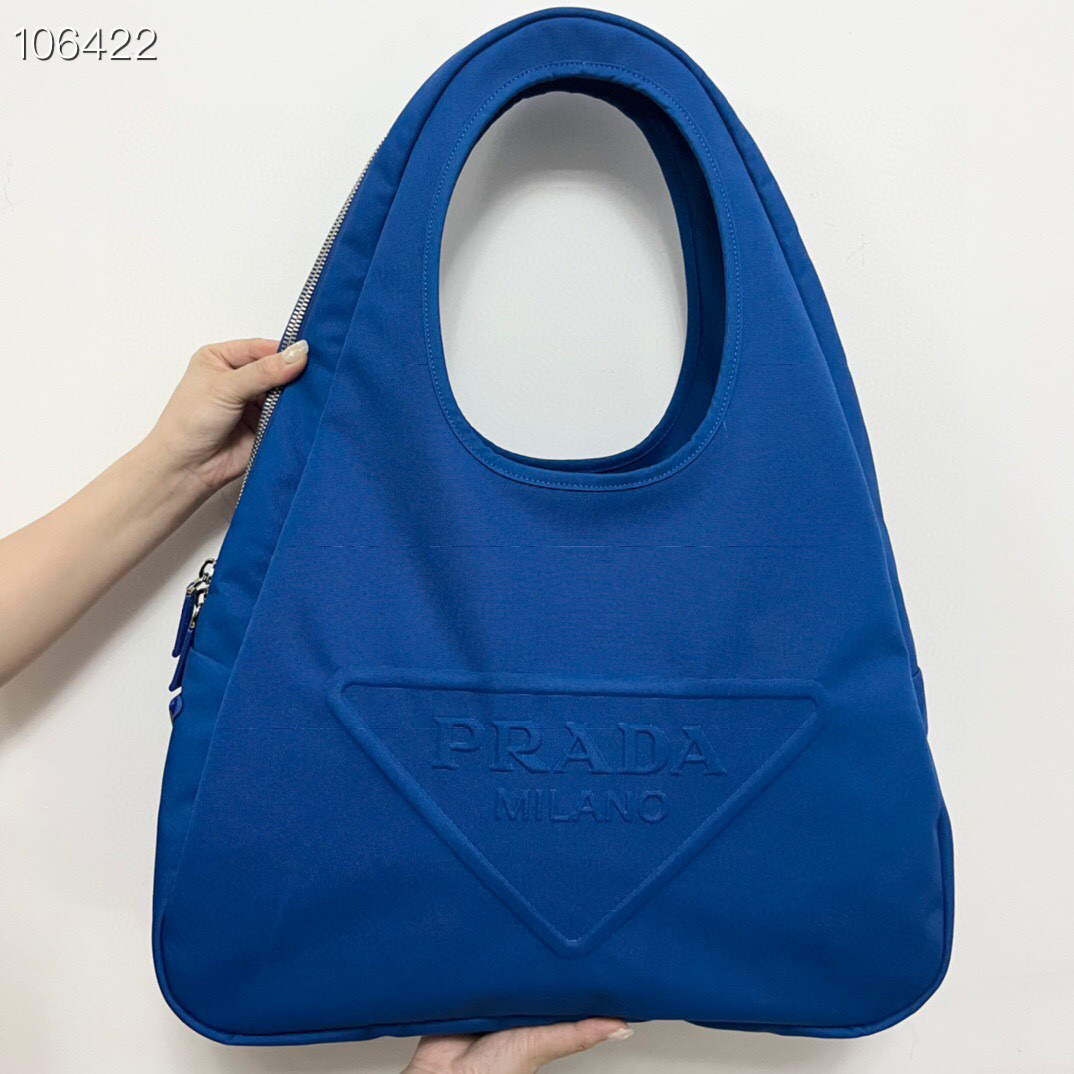 Pra*a triangle large triangle armpit bag 65cm 03