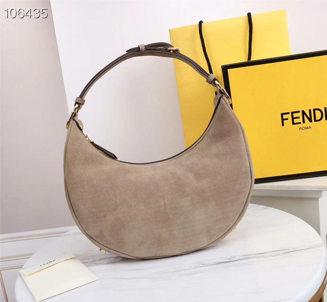 F**di praphy bag 8br75 29cm