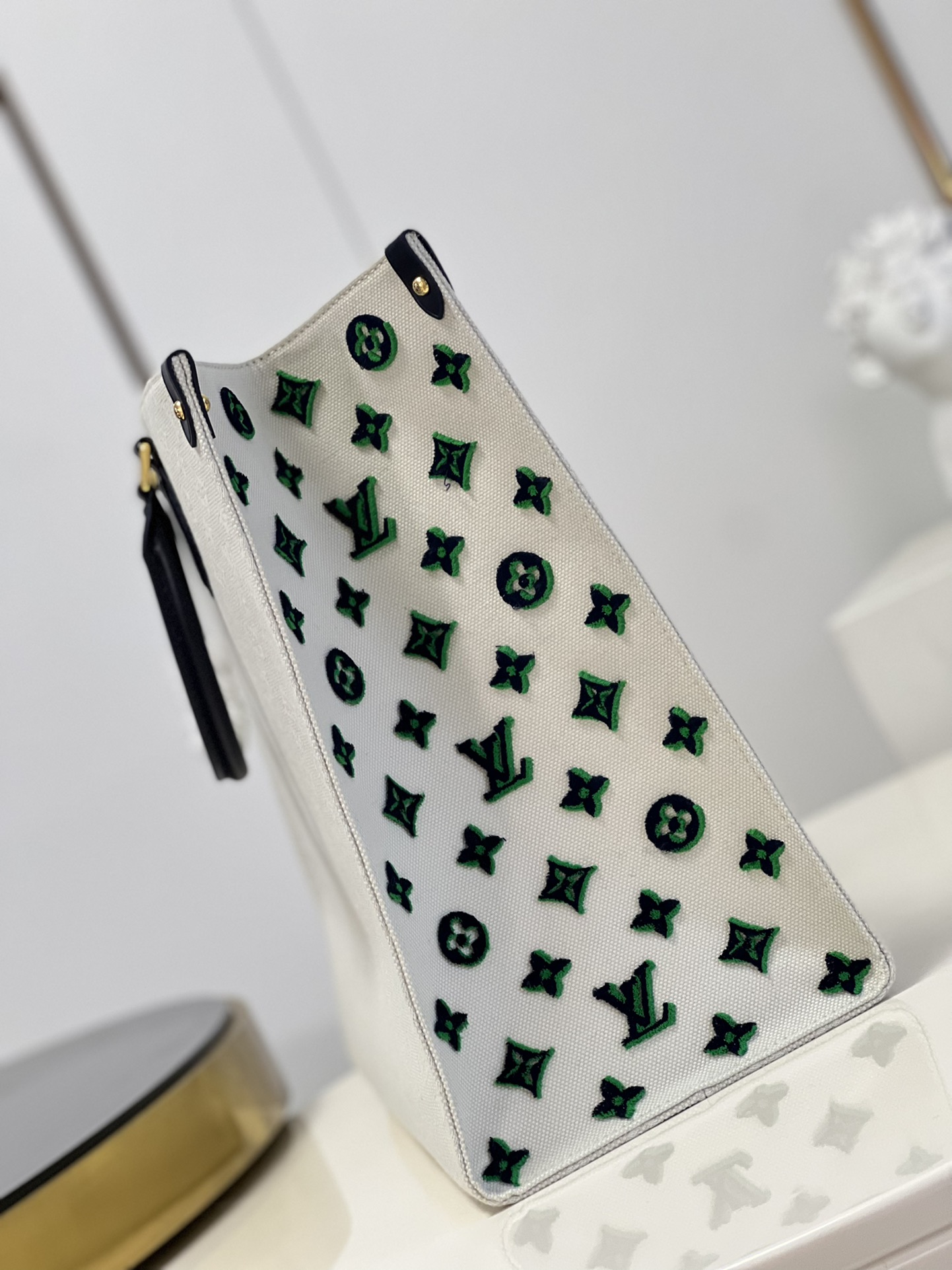 LV On the go blue