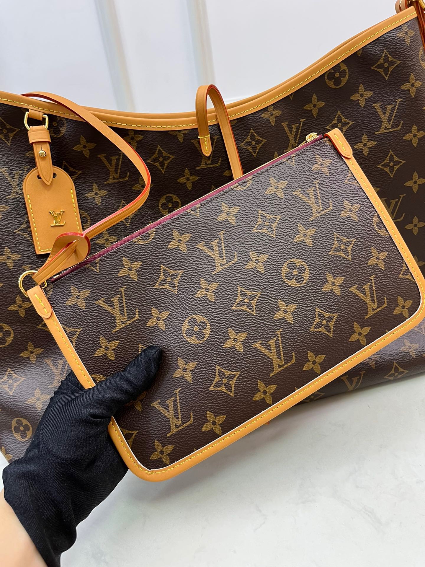 LV Carryall MM M46197 39cm