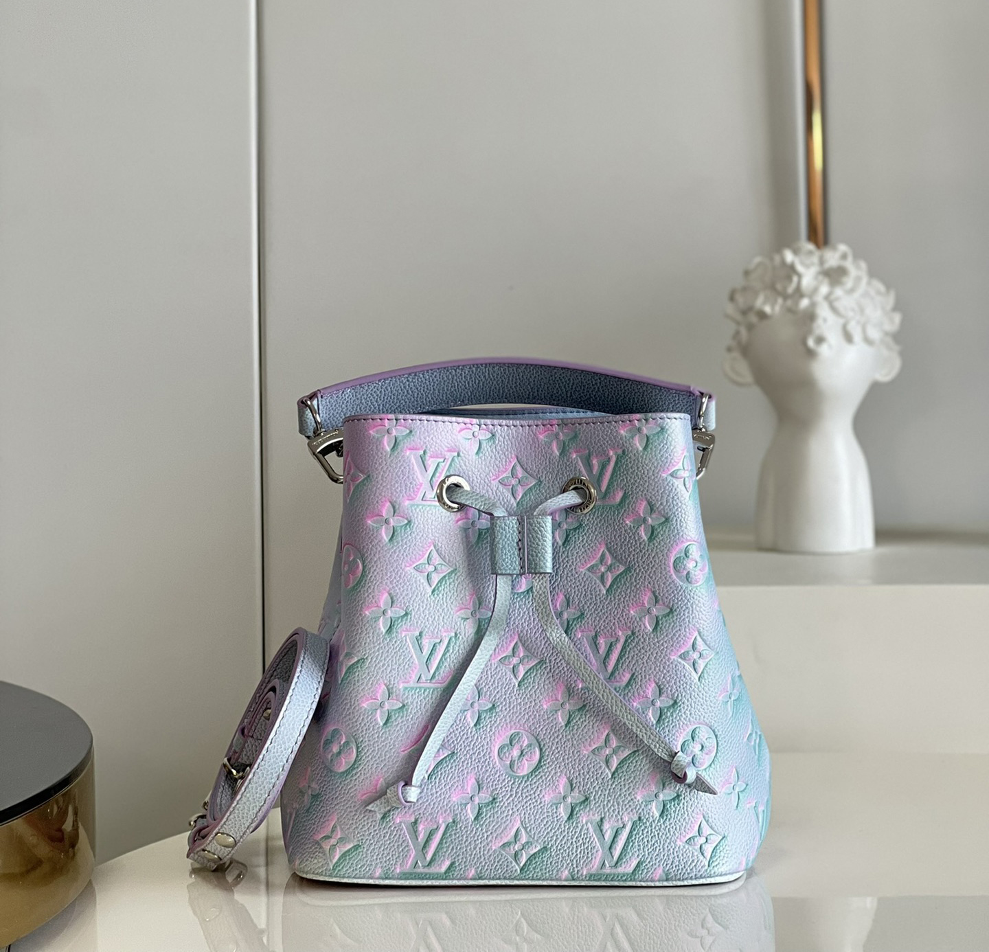 LV small NEONOE PURPLE M46173 20cm