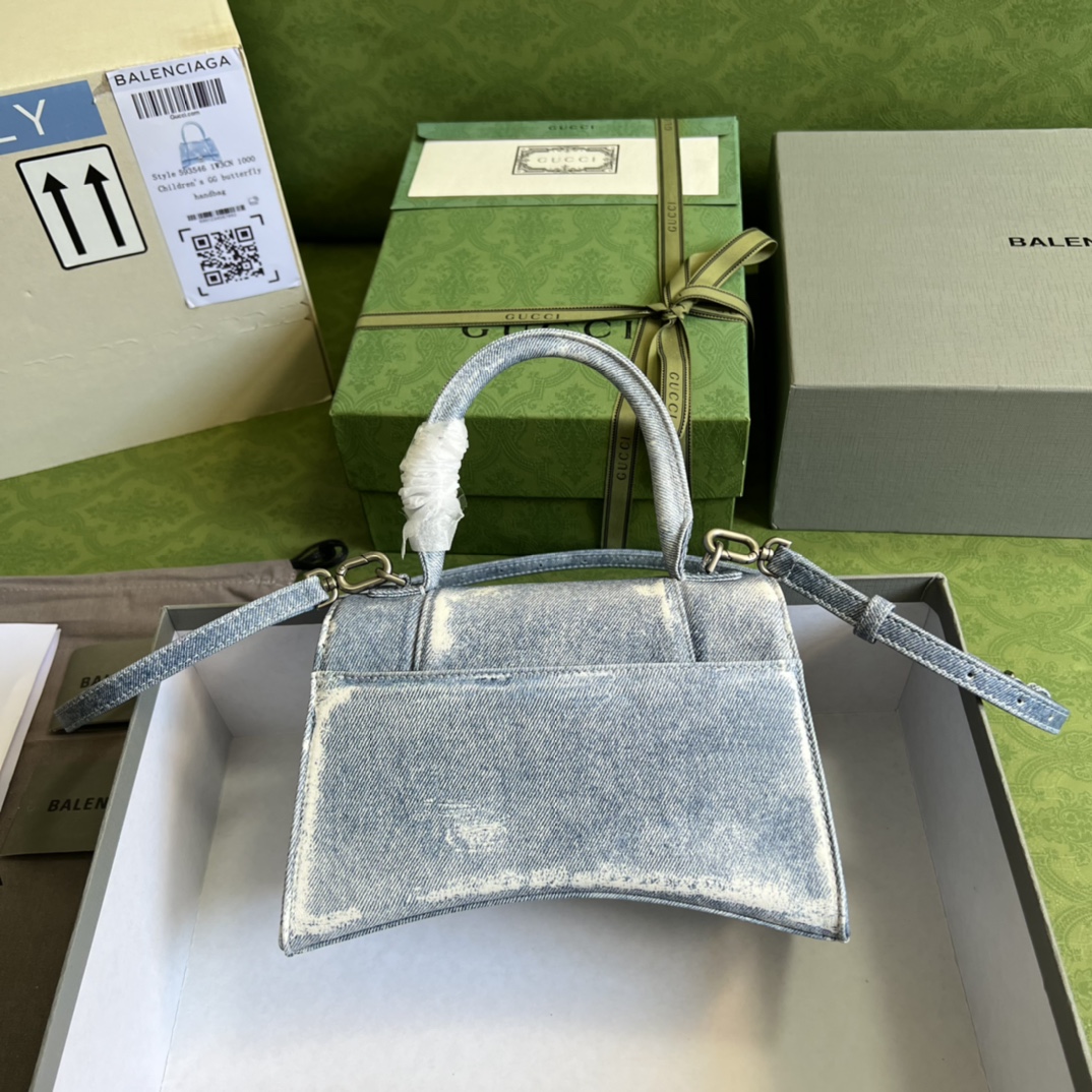 Ba1en*iaga hourglass 23cm
