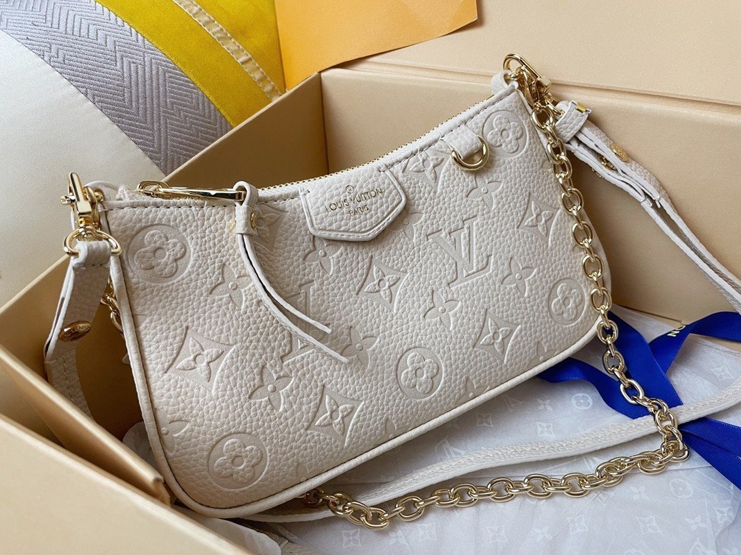 LV Easy Pouch On Strap M80349  Crème White 19 x 11.5 x 3 cm