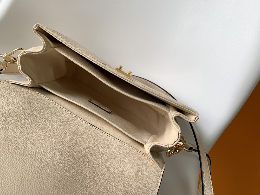 LV Pochette Métis Bicolo Monogram Empreinte Nude - M45773 - 25x19x7cm