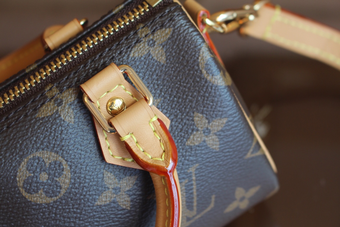 LV Nano Speedy Monogram canvas M81085 - 16x10x7.5cm