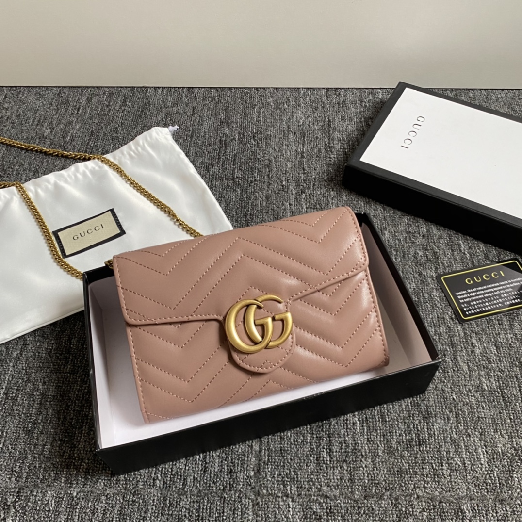 GG Marmont matelassé mini bag Rose beige 474575 – 20cm x 13cm x 6cm
