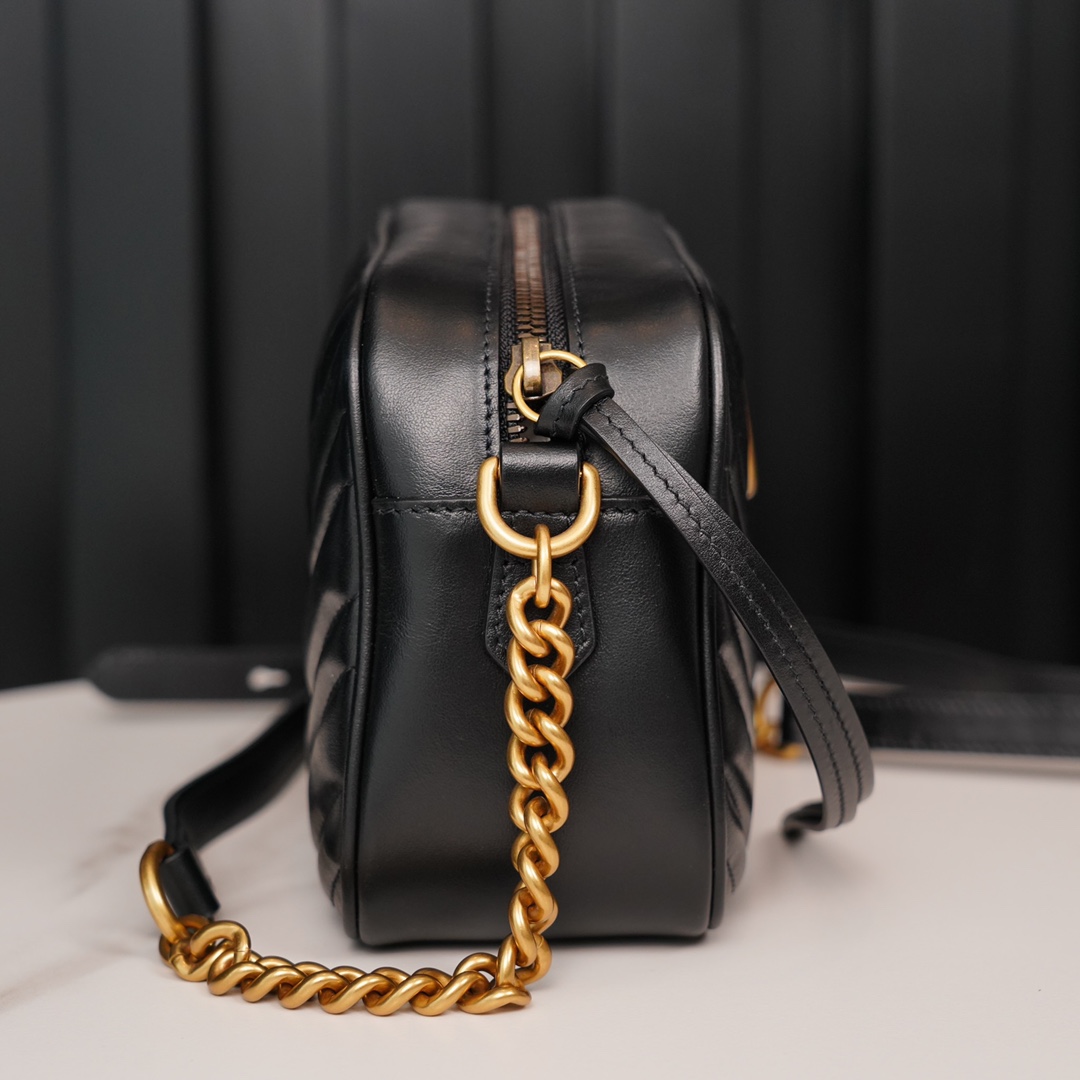 GG Marmont small matelassé shoulder bag (The camera bag) Black 447632  - 24x13x7cm